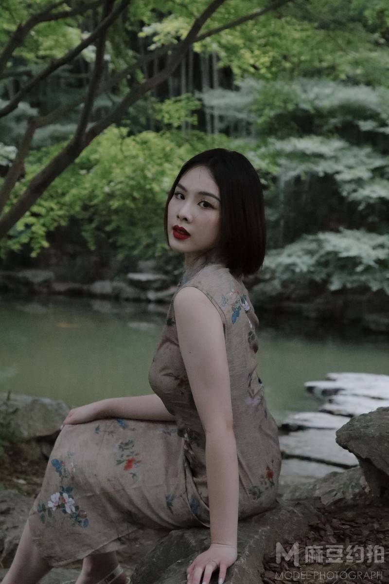 妆容模特