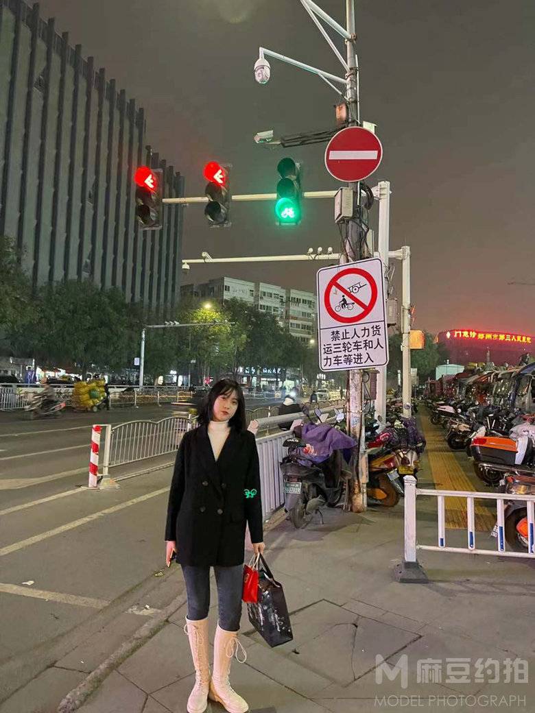 情侣模特