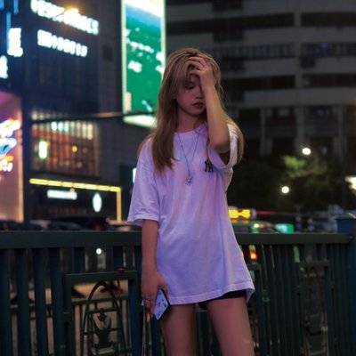 夜景模特