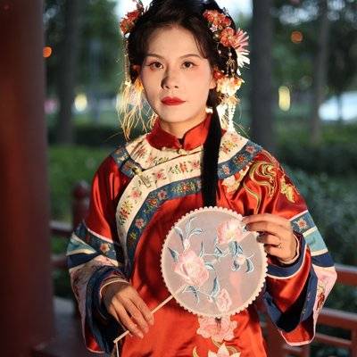 汉服模特