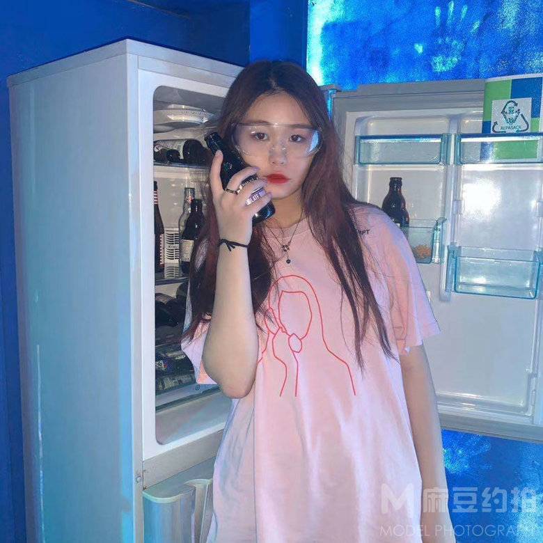 少女模特