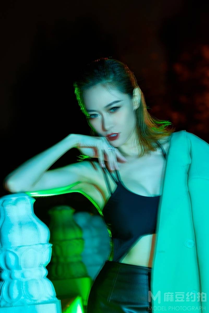 暗黑模特