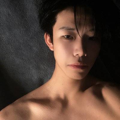 黑白模特