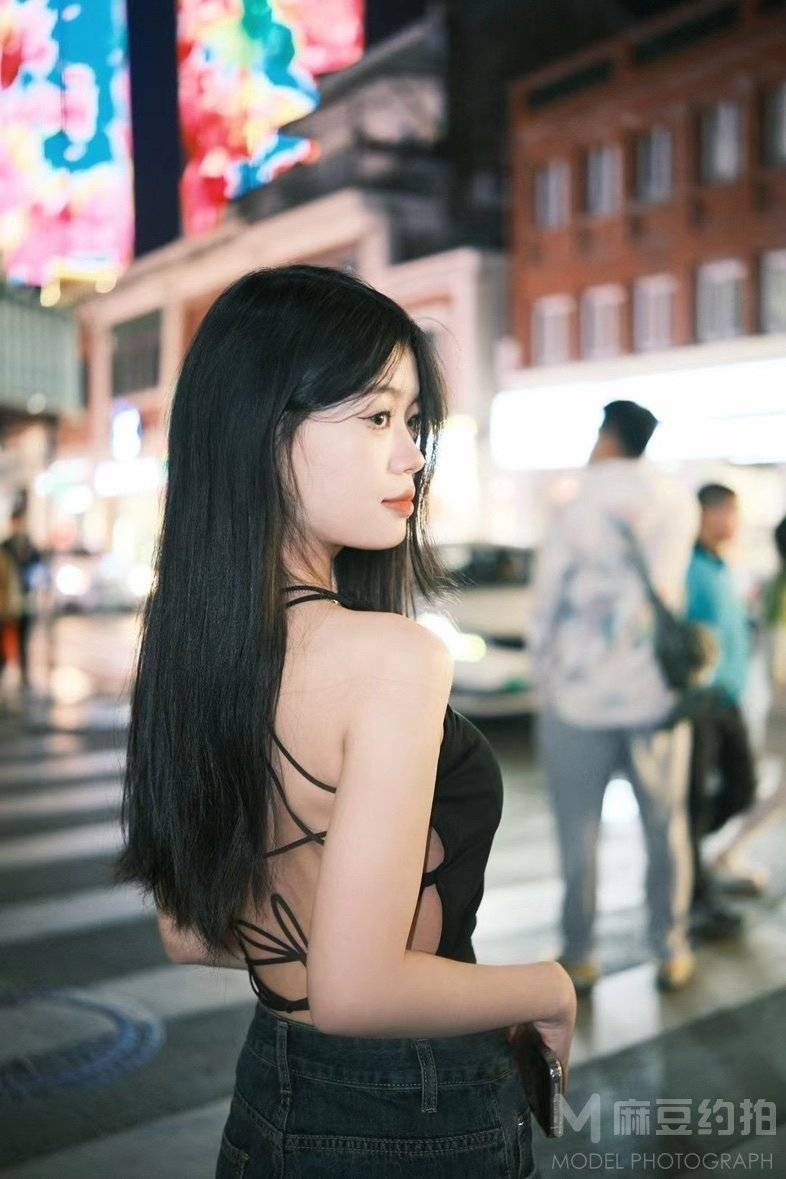 夜景模特