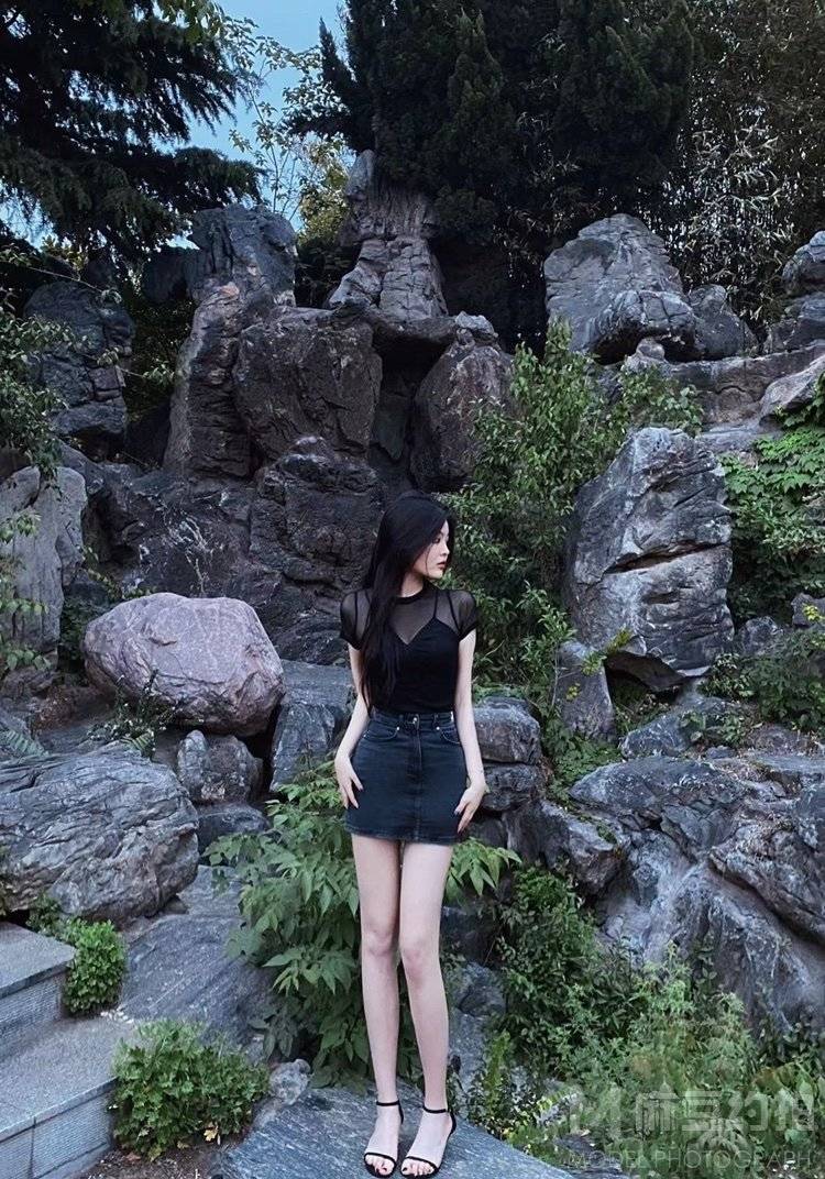 校园模特