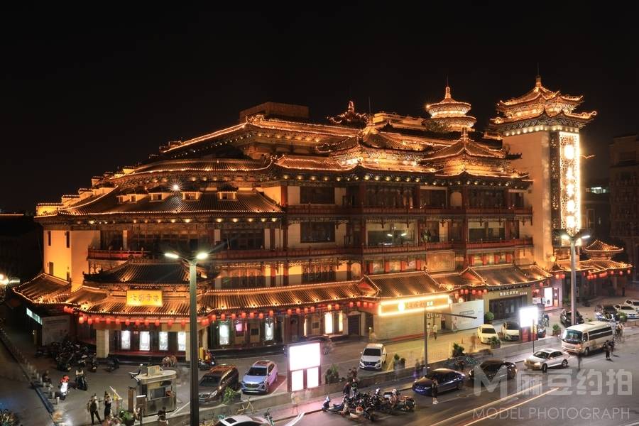 时尚模特