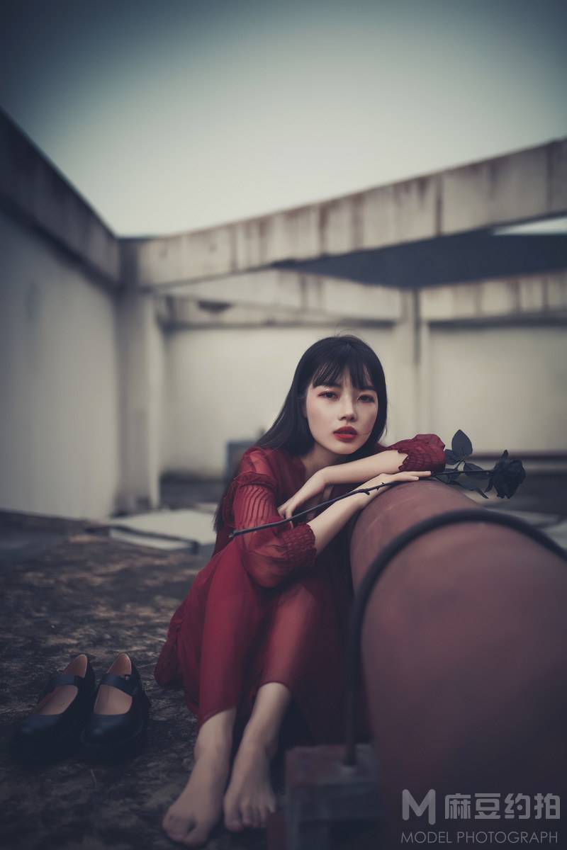 情绪模特