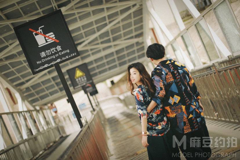 情绪模特