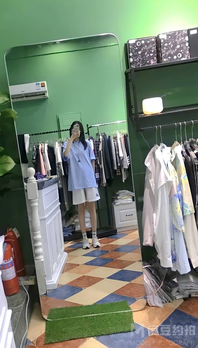 少女模特