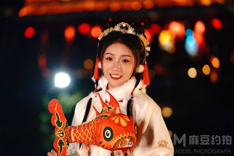 汉服模特