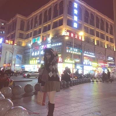 清新模特