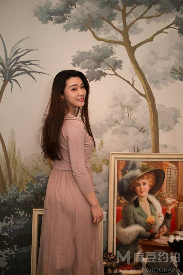 校园模特