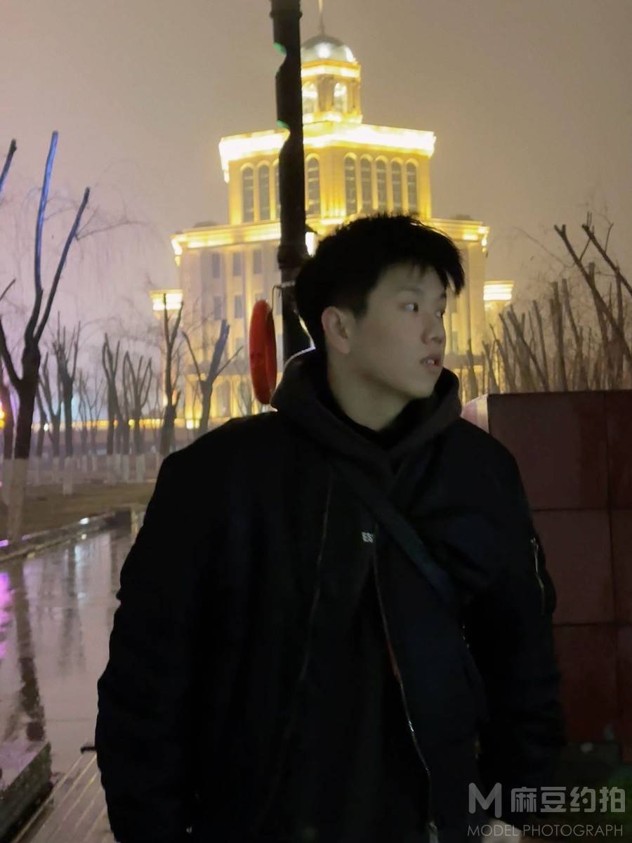 情侣模特