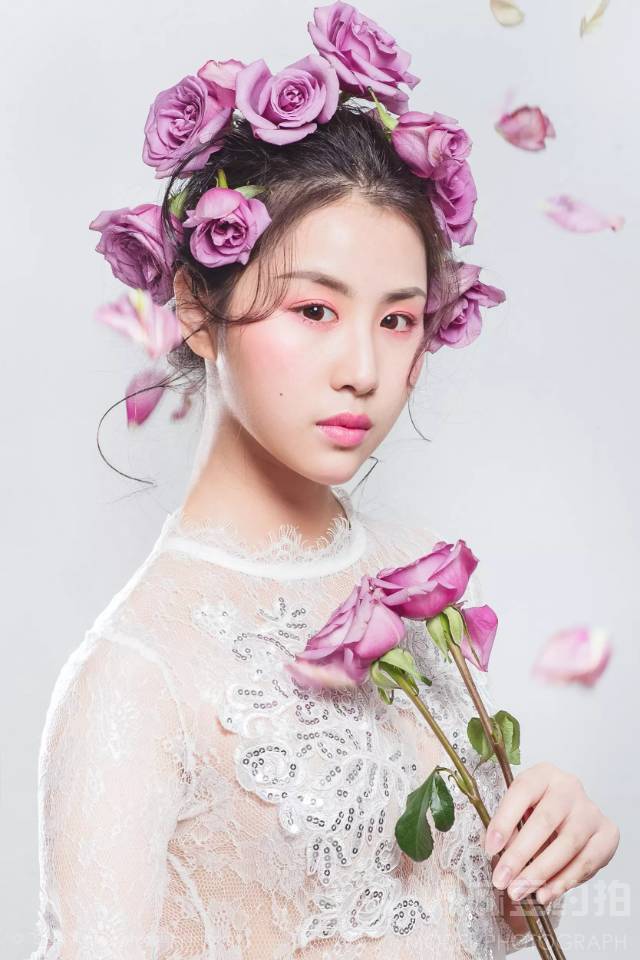 妆容模特