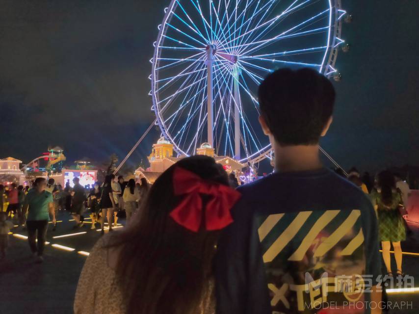情侣模特