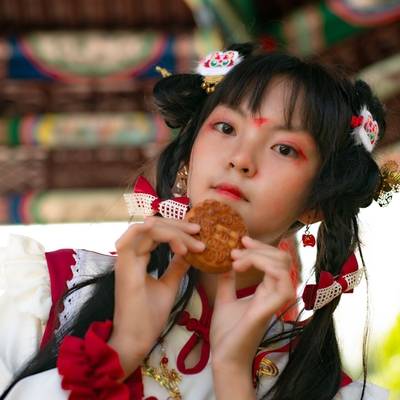 汉服模特