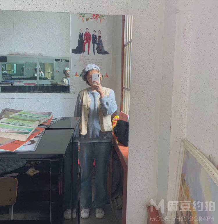 校园模特