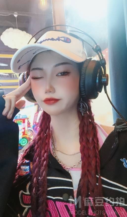 少女模特