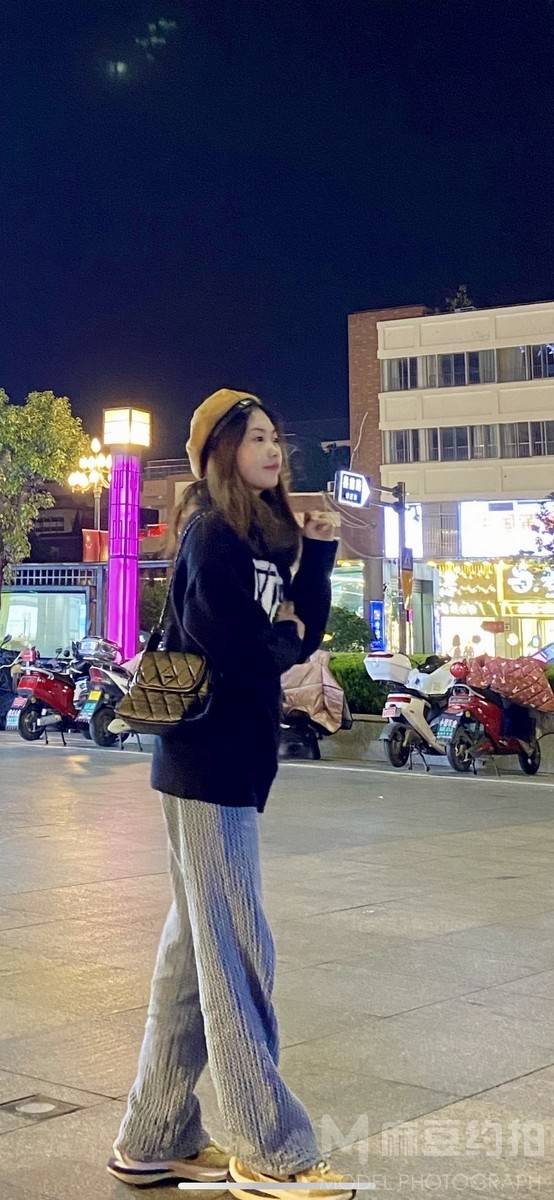 夜景模特