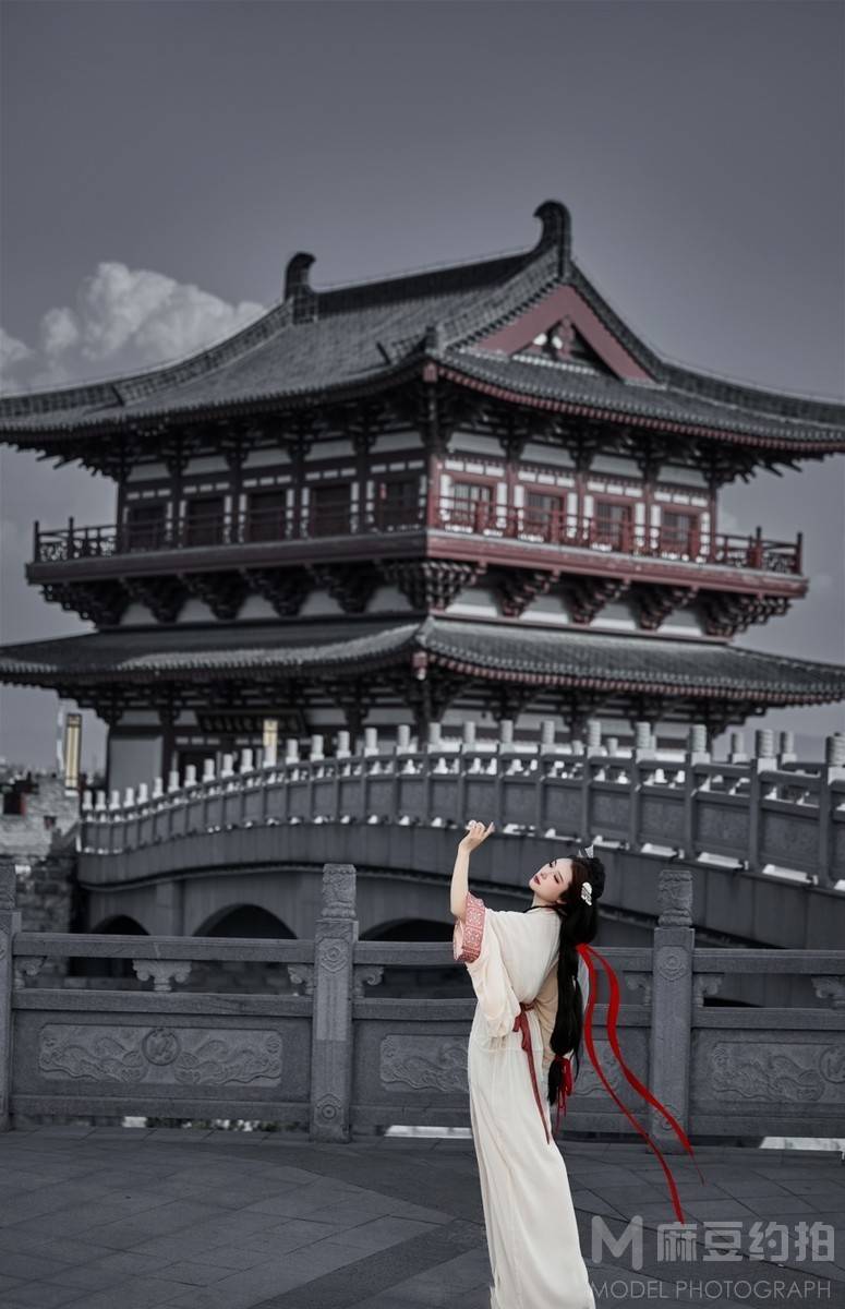 汉服模特