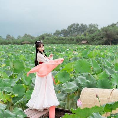 汉服模特