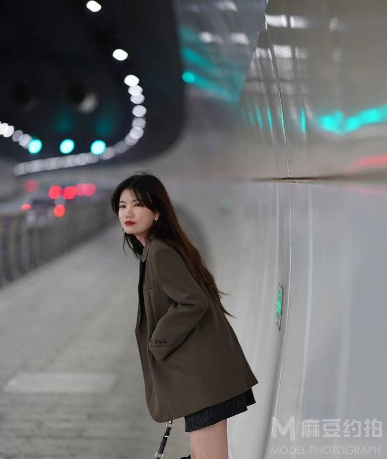 夜景模特