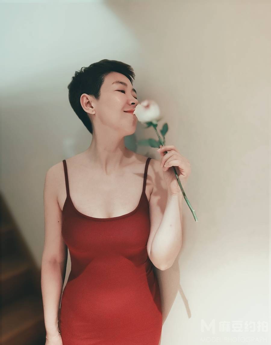 宝丽来模特