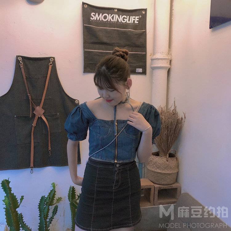少女模特