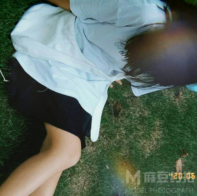 胶片模特