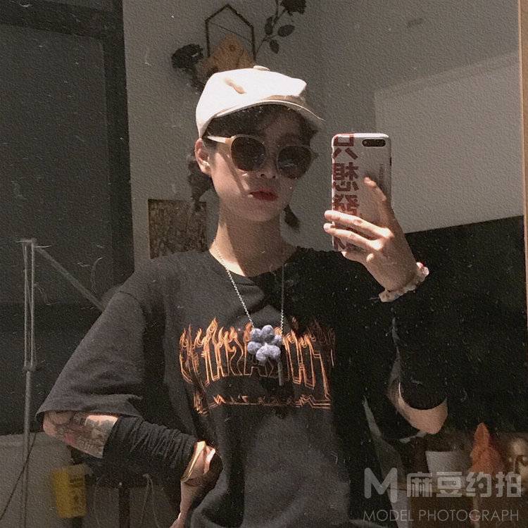 暗黑模特