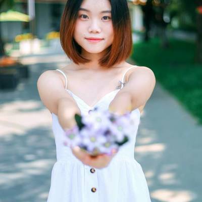 清新模特