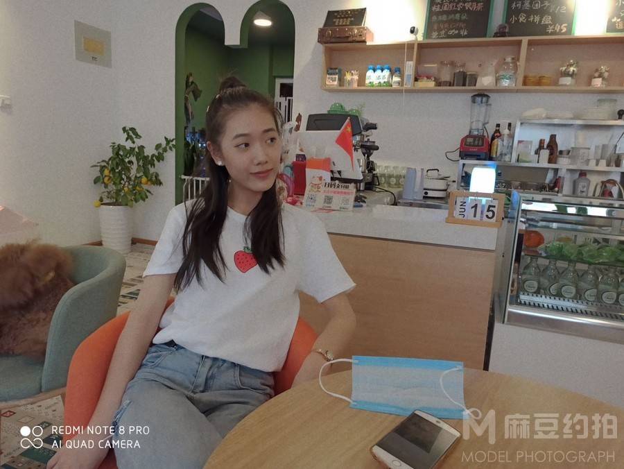 校园模特