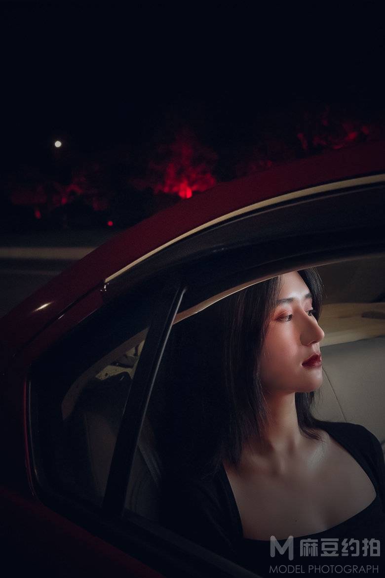 夜景模特