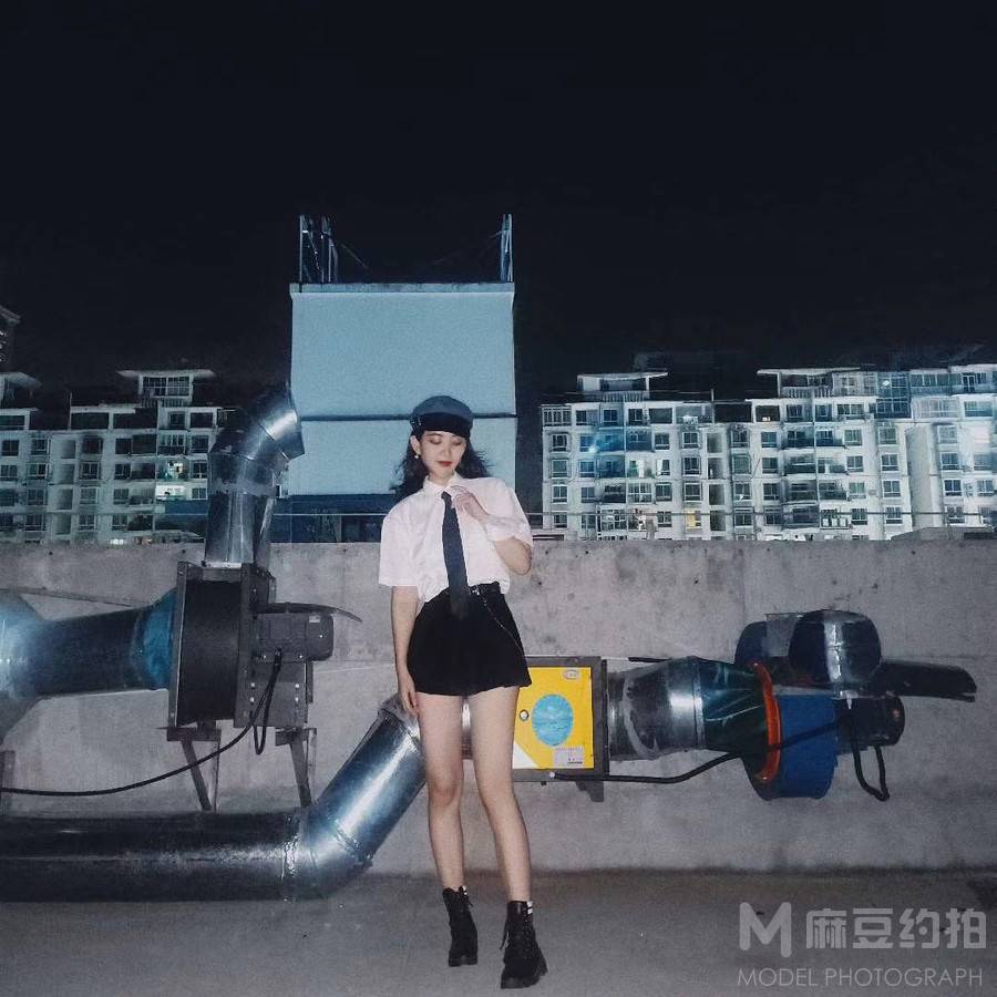 情侣模特