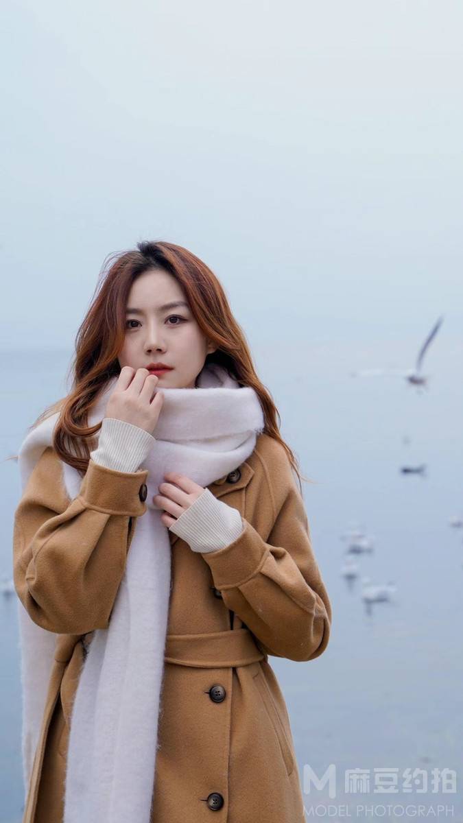 黑白模特