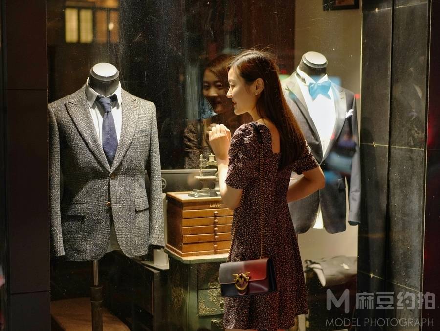 情侣模特