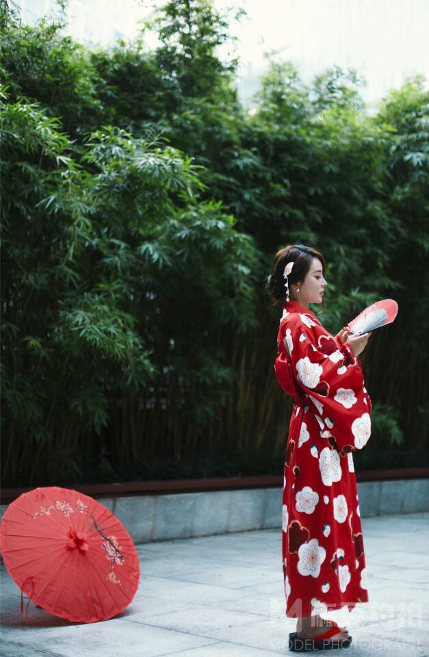 和服模特