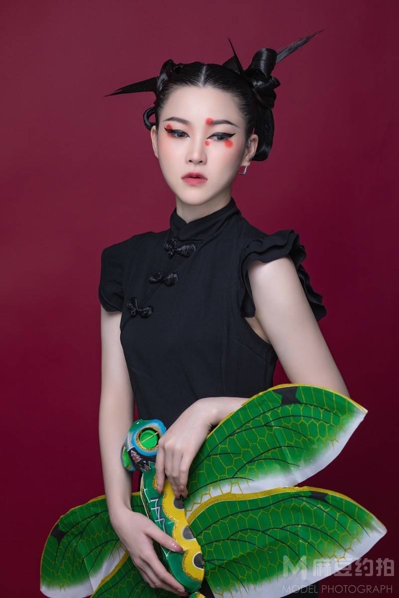 清新模特