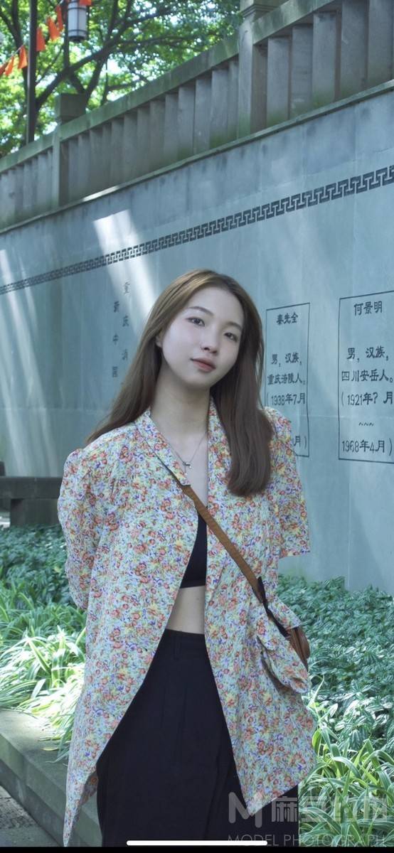 胶片模特