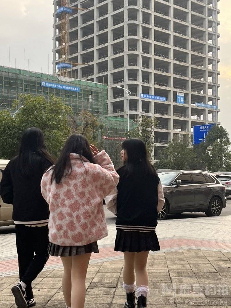 校园模特