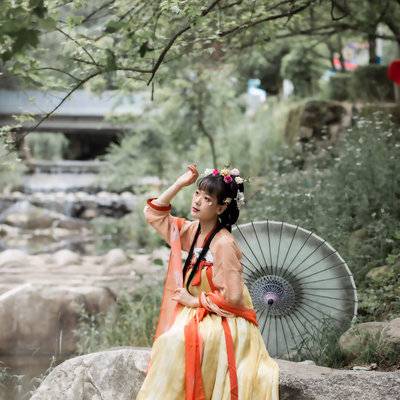 汉服模特