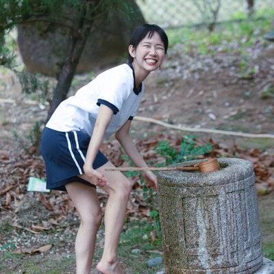 宝丽来模特
