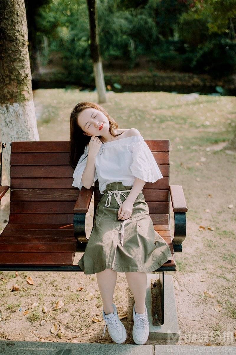 胶片模特