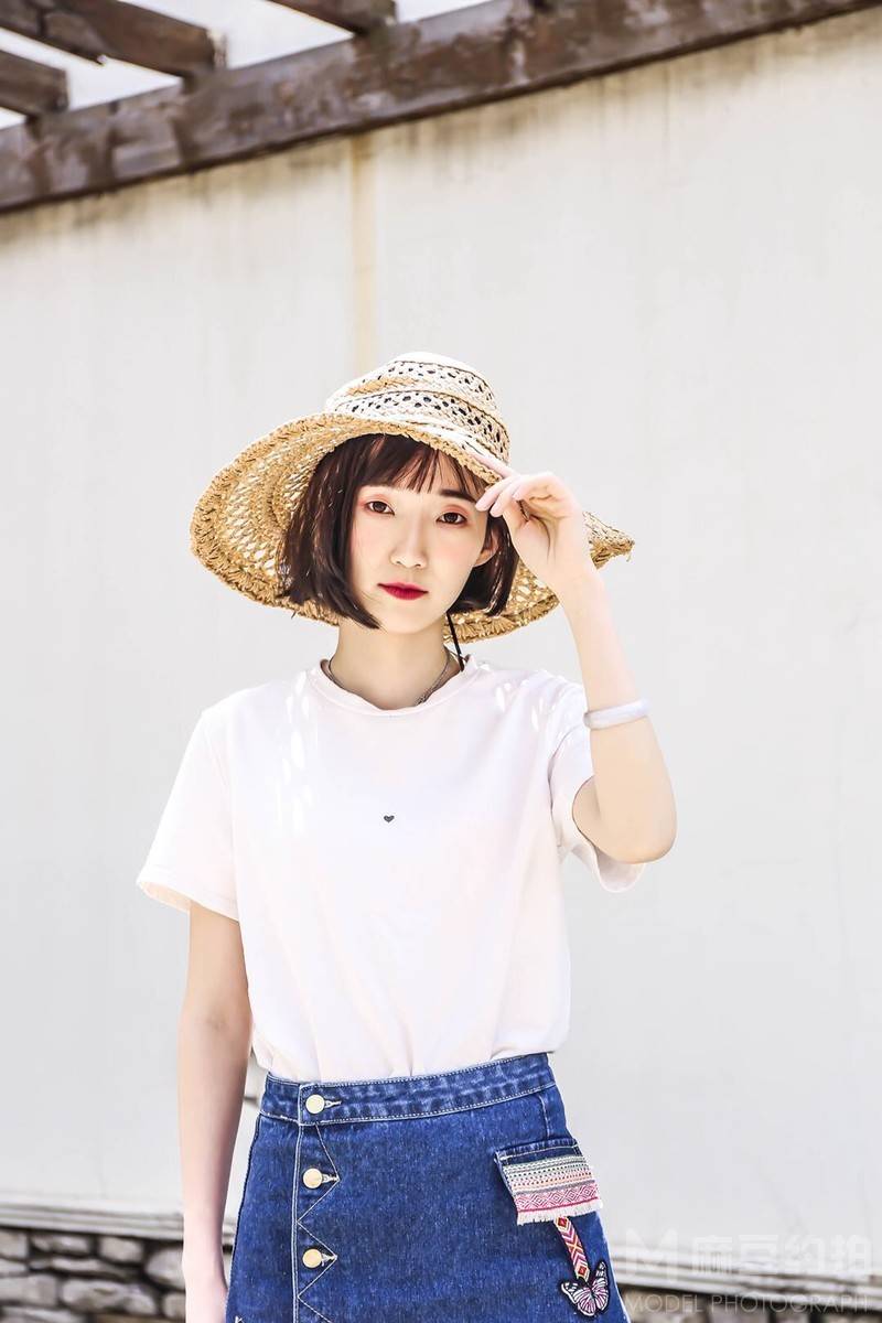 校园模特