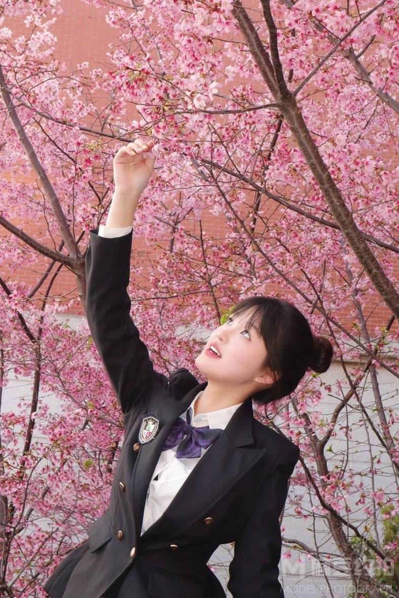 校园模特