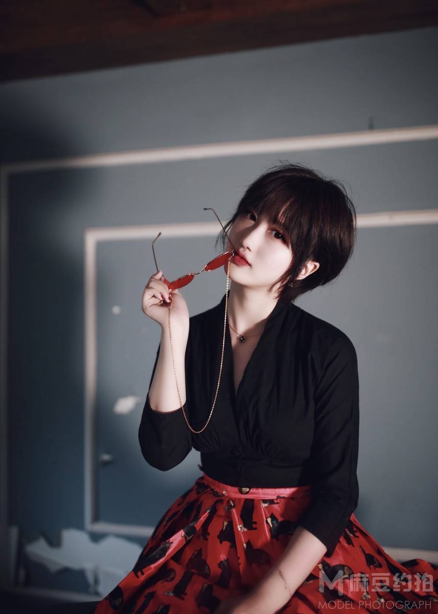胶片模特