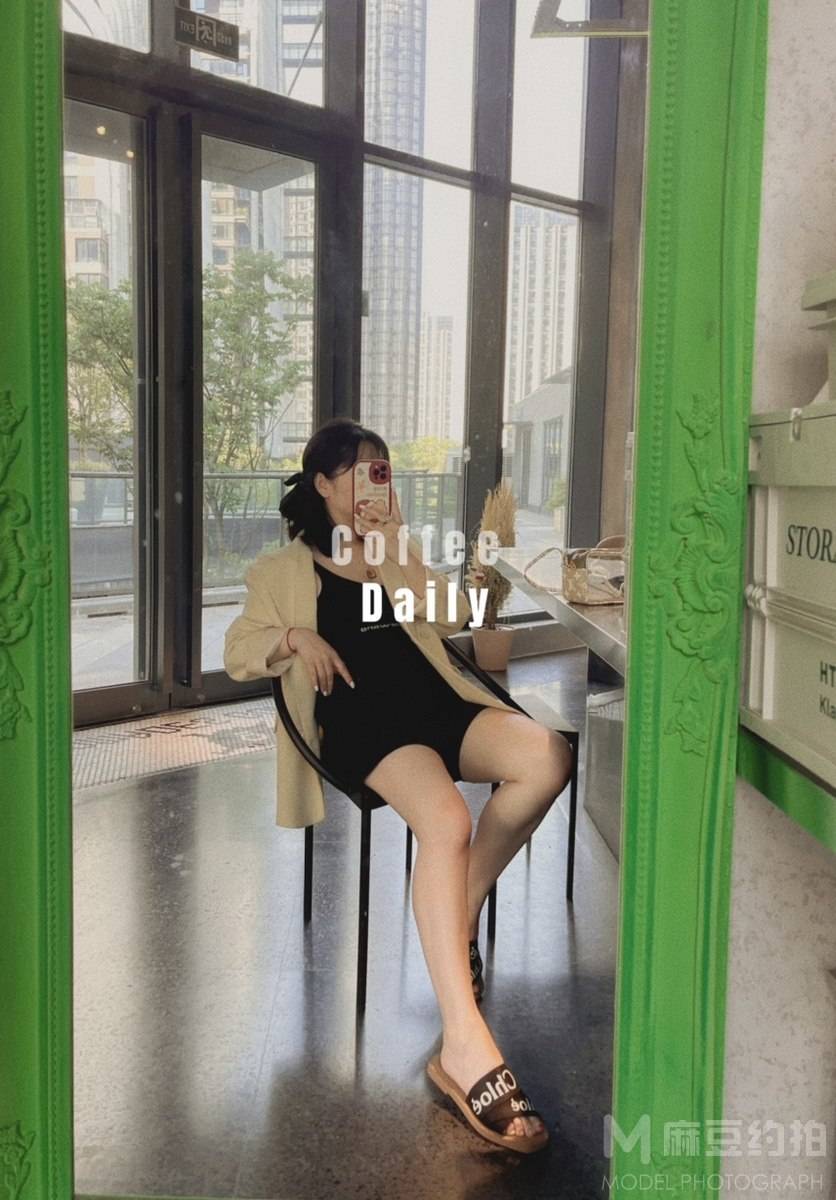 胶片模特