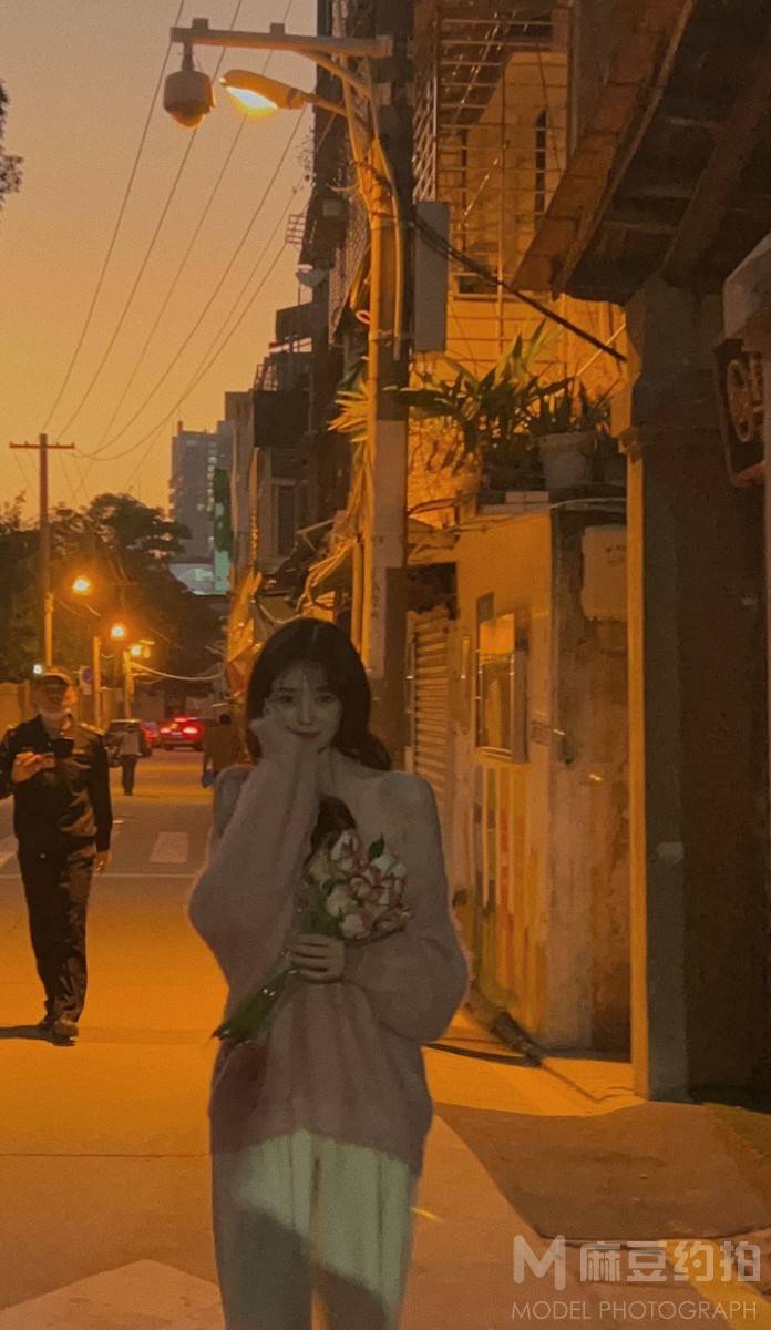 夜景模特