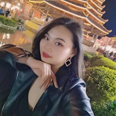 黑白模特