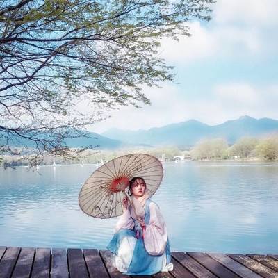 汉服模特
